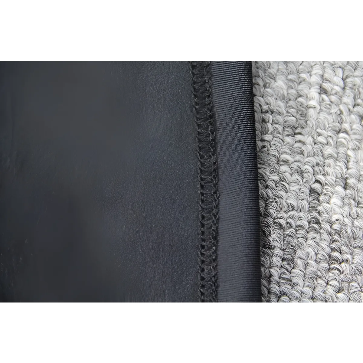 Women's Crop Top With Long Sleeves