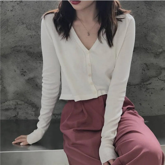 Women's Knitted Cropped Cardigan