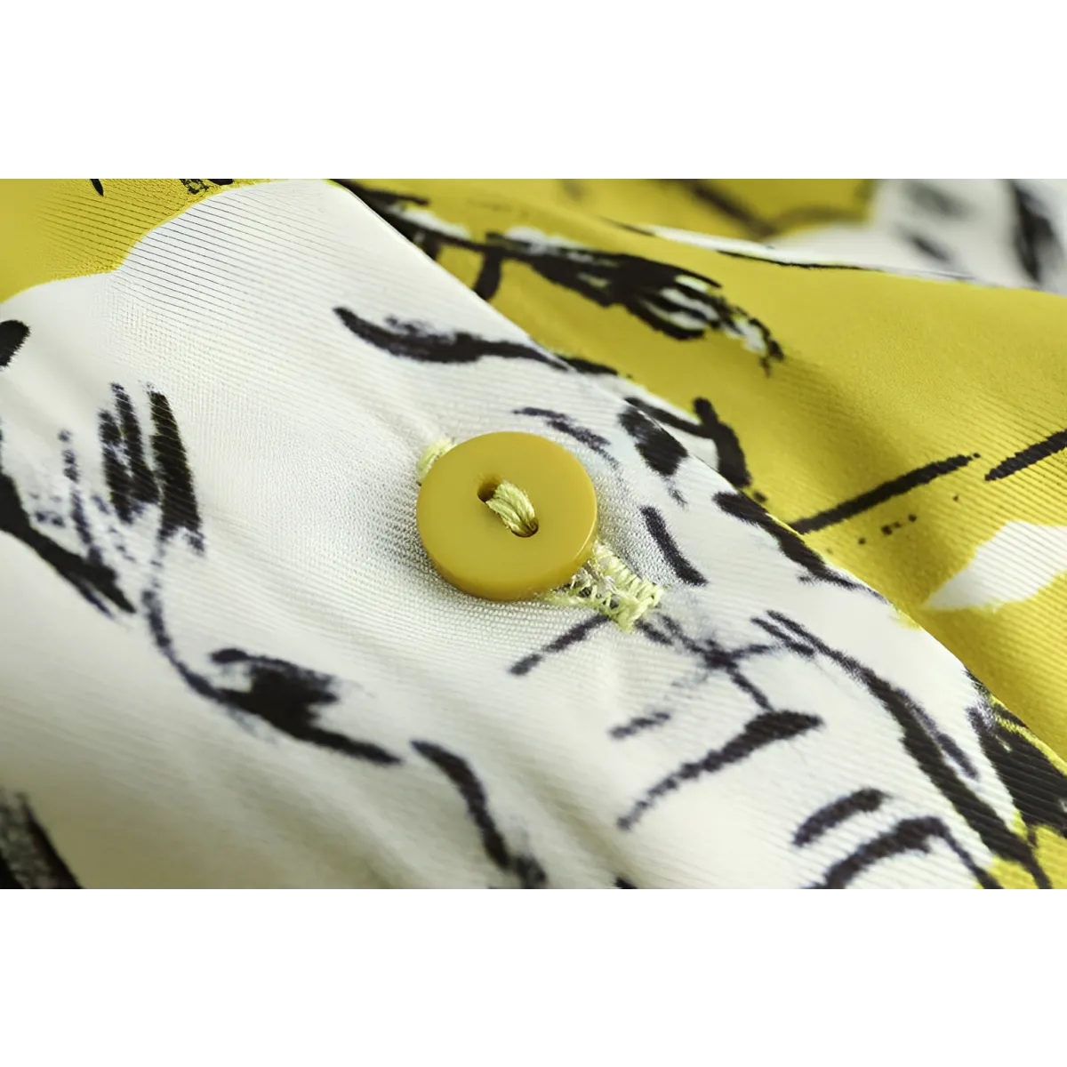 Women's Long Sleeved Blouse