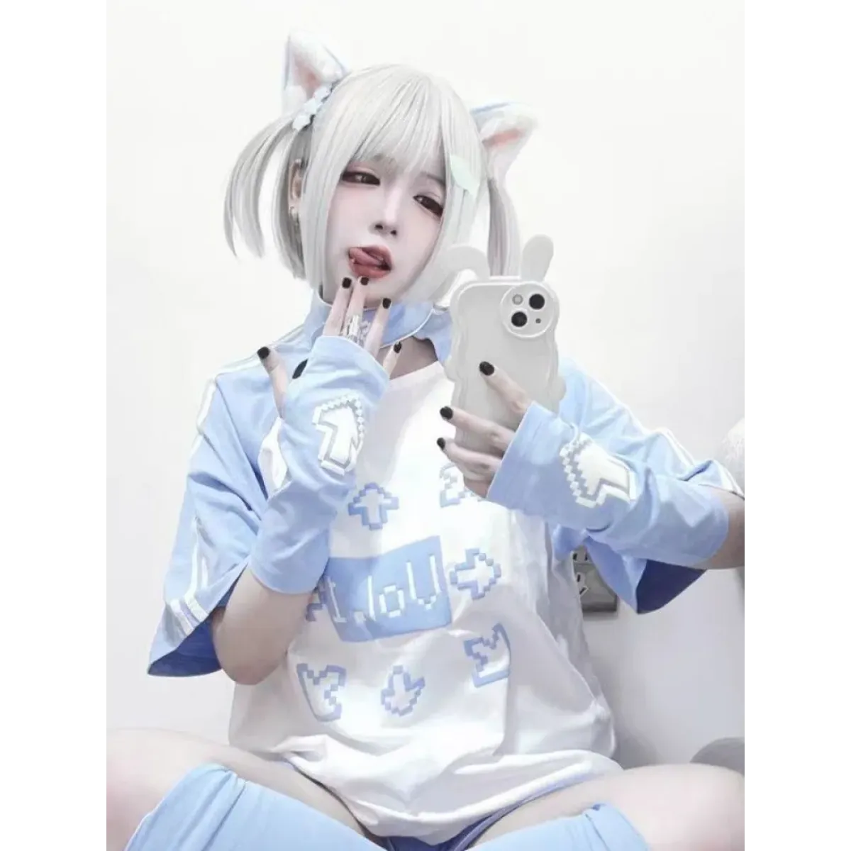 Blue & White Kawaii Harajuku Tops – Y2K Anime Print Top