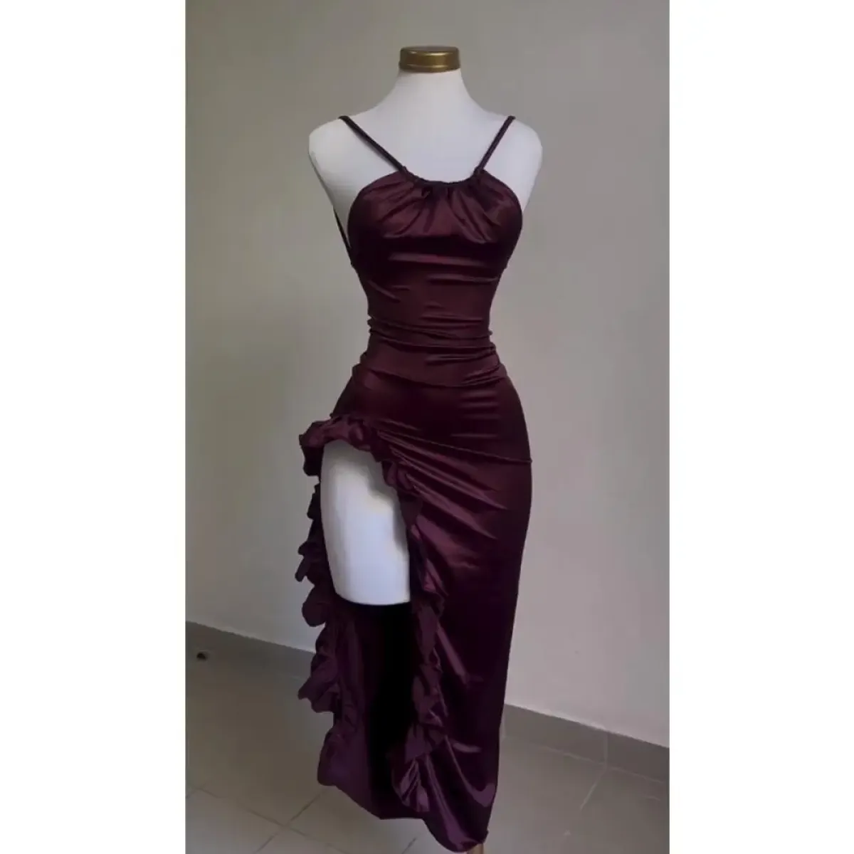 Y2K Sexy Halter Dress - Ruffled High-Slit Spice Girl Gown