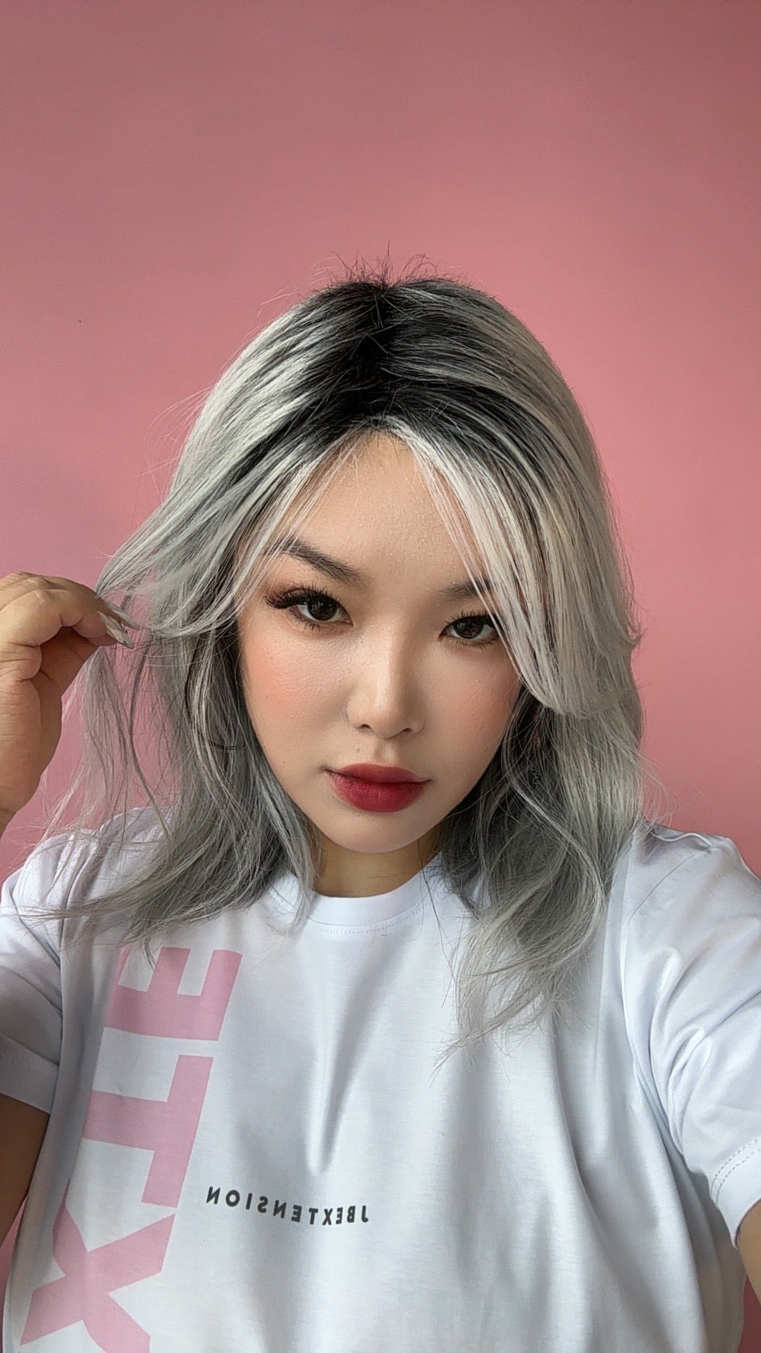 JBEXTENSION 14 Inches Grey Silver with Dark Root Women Fashion Full Machine Wig CAMILLIE【PLUS PERMATEASE】【BENDY EAR TABS】