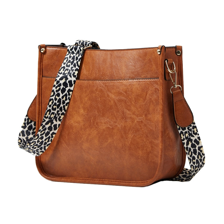 013 Leopard Strap PU Leather Single-shoulder Waterproof Crossbody Tote Bag(Brown)