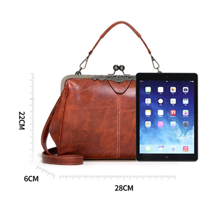 036 Vintage Buckle Handbags Leather Adjustable Crossbody Bag(Apricot)