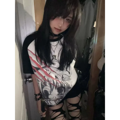 Black & White Gothic Anime T-Shirt – Harajuku Y2K Graphic Top