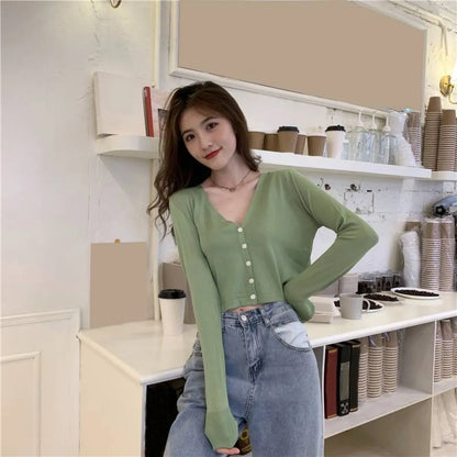 Women's Knitted Cropped Cardigan