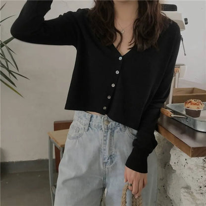 Women's Knitted Cropped Cardigan