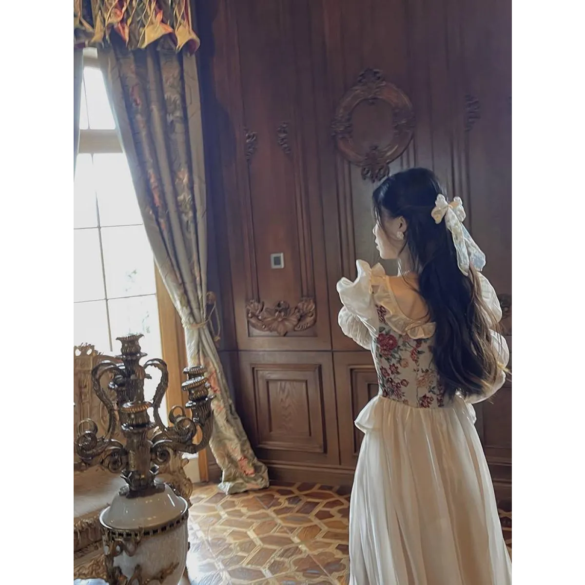 Vintage Floral Midi Dress