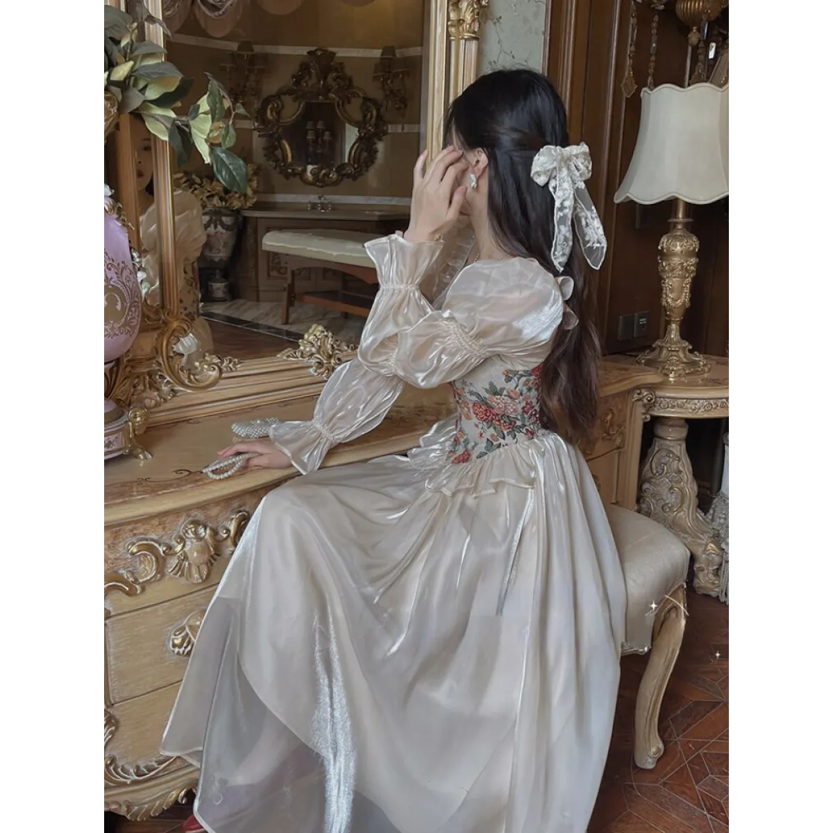 Vintage Floral Midi Dress