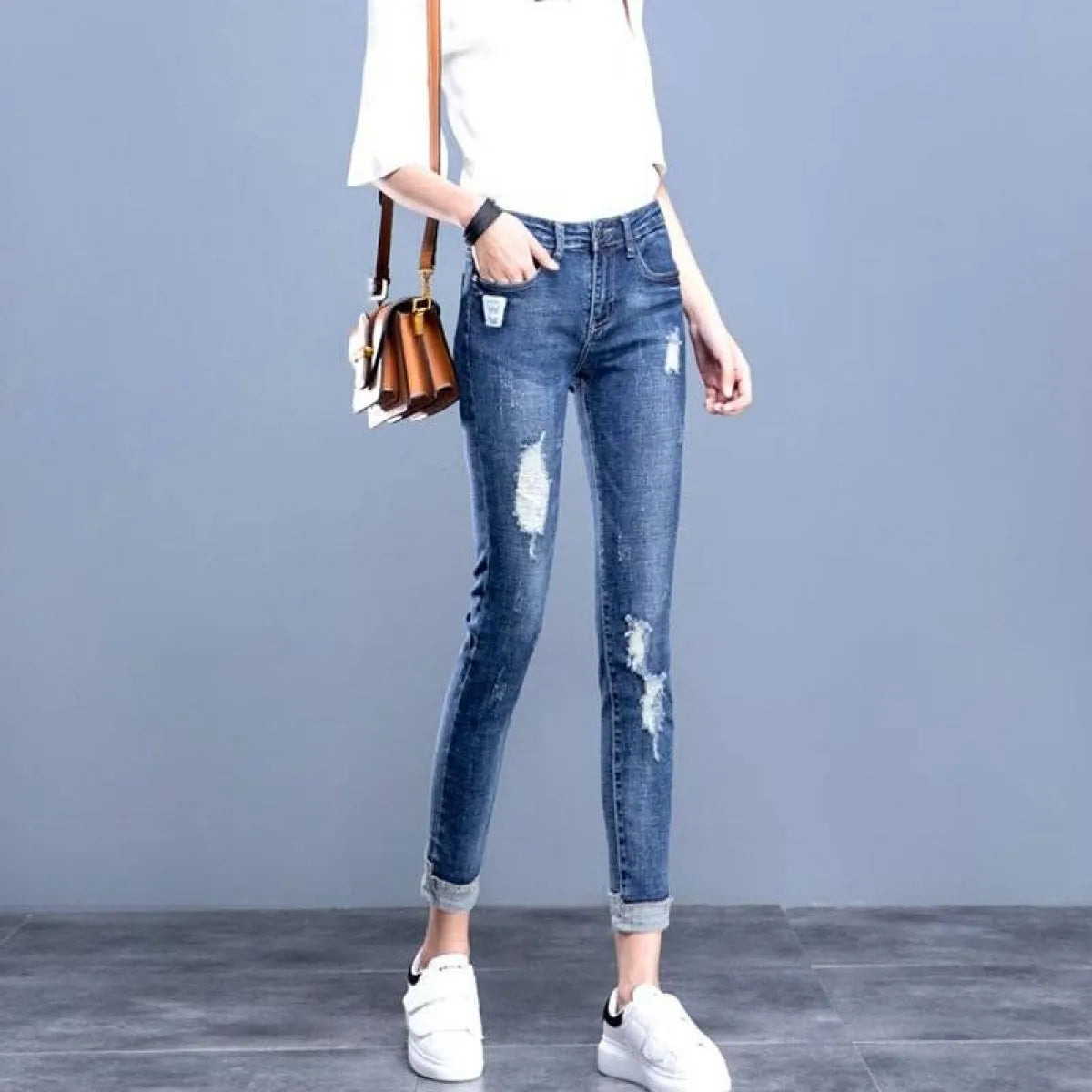 Vintage High Waisted Ripped Jeans